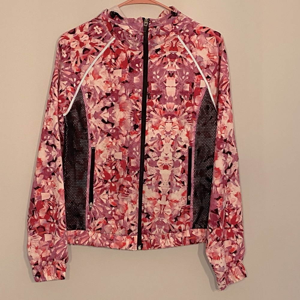 Champions pink Women’s windbreaker Size XS